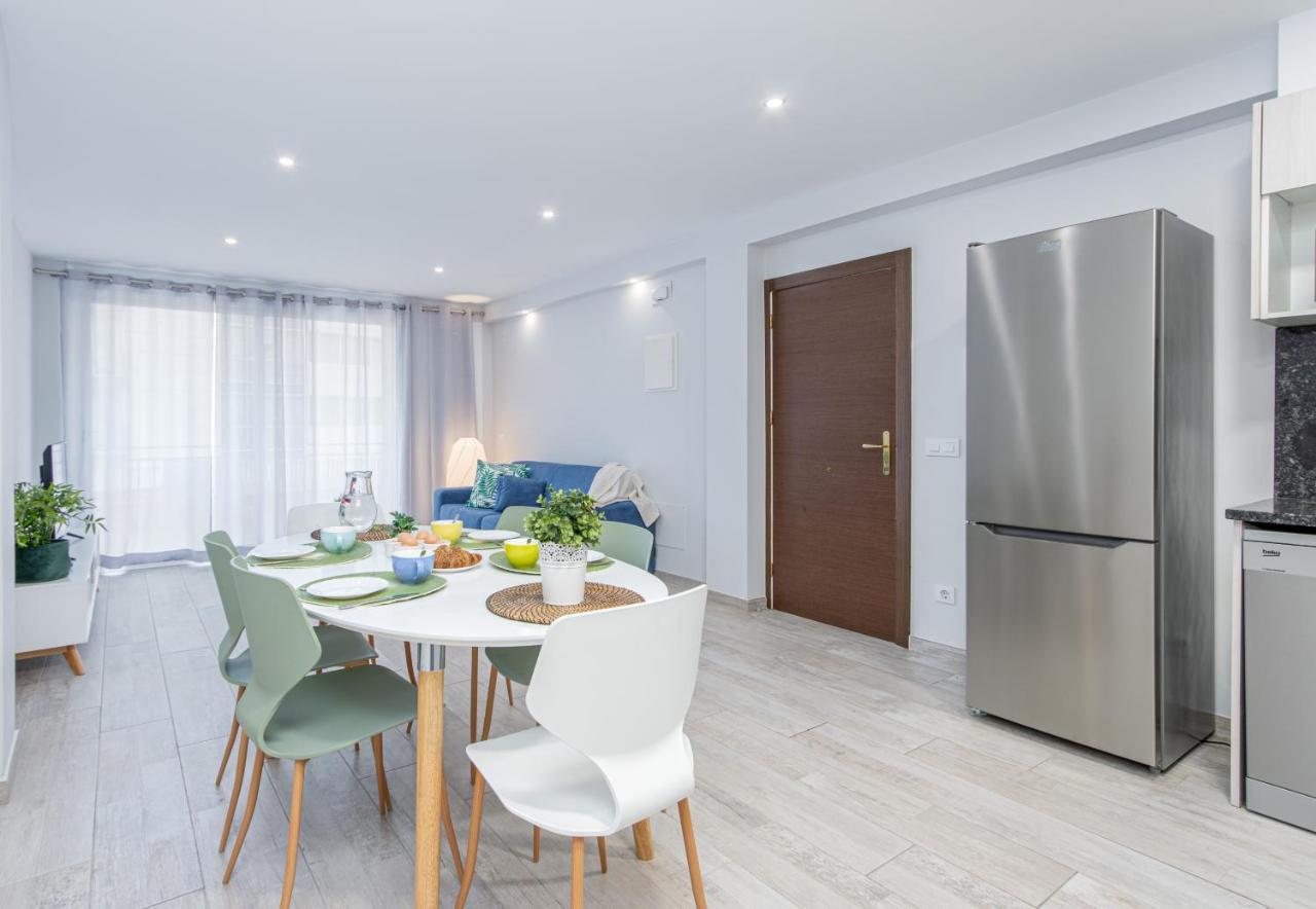 Central Apartment 2A 50M Beach Roses Bagian luar foto